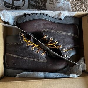 Timberland Gray and Beige Shoe Box with Label